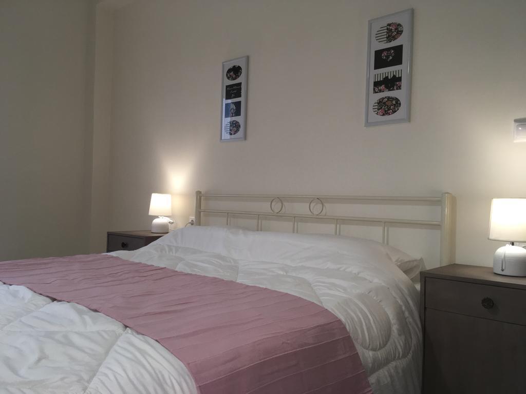 Demeliza Apartments Плака Екстериор снимка
